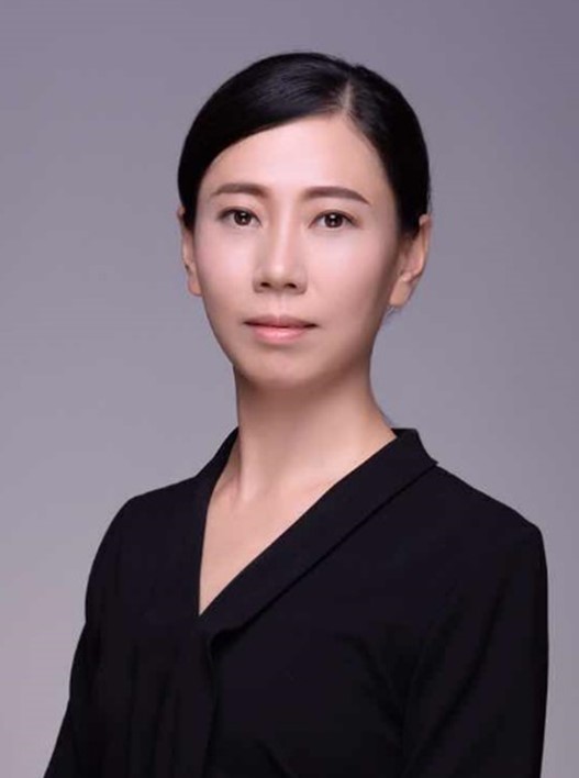 方芳.jpg