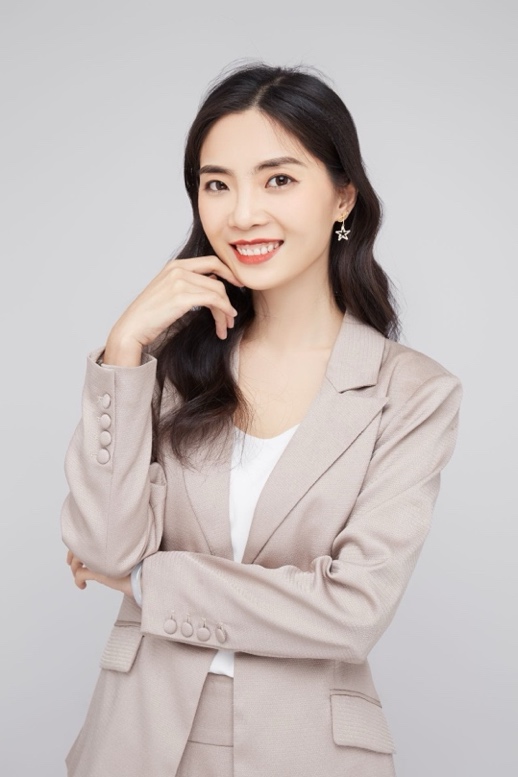 季莹.jpg